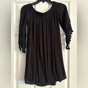 Gianni Bini Black Mini Dress Chic and Modern